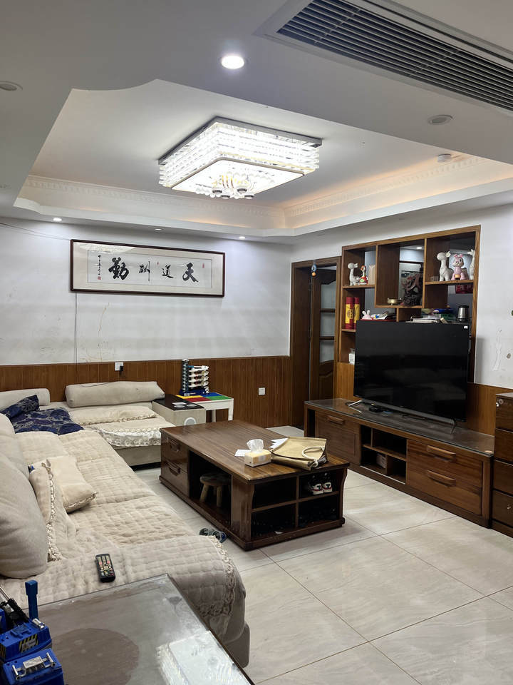 新長(zhǎng)海廣場(chǎng)（新長(zhǎng)海中心）法拍房C、D棟1508室