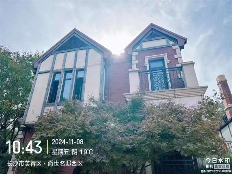 爵世名?。ň羰棵。┓ㄅ姆?27棟102房（別墅）
